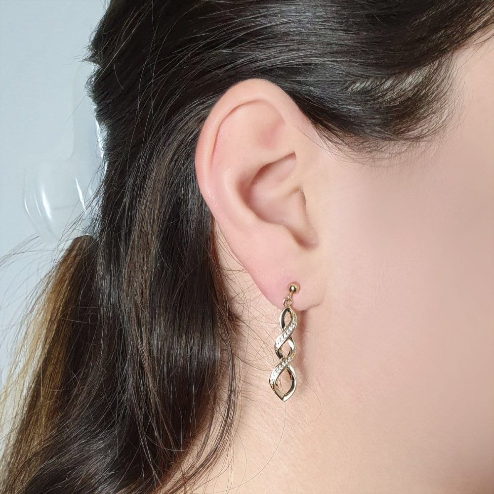 Boucles D'oreilles Pendantes Torsadées Plaqué Or 18 Carats - Marque Bijouxia - Neuf Avec étiquettes